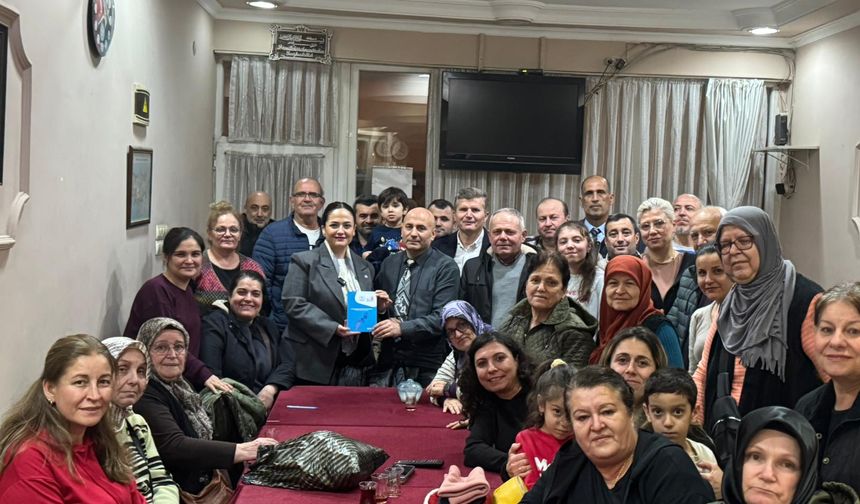 İYİ Parti Şehzadelerden işitme engellilere ziyaret