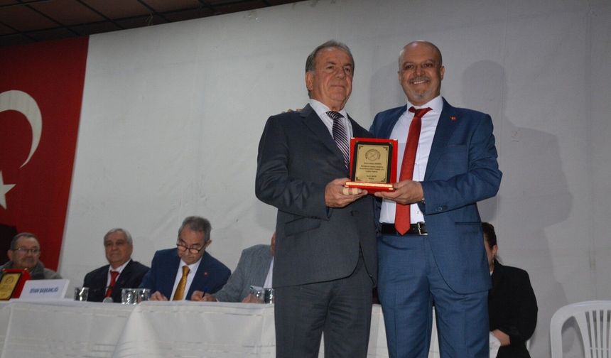 Akhisar'da mevcut başkan 1 oy farkla kazandı