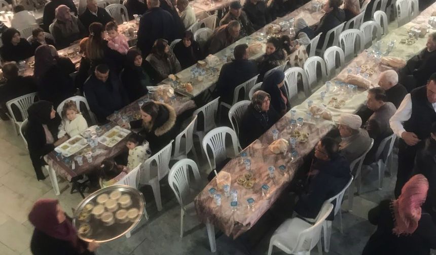 Sarıgöl’de geleneksel Kadir Gecesi iftarı düzenlendi