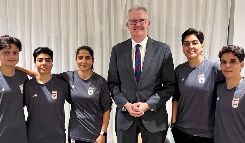 İran'dan Avustralya'nın sığınma hakkı tanıdığı kadın milli takımın 5 oyuncusuna "geri dönün" çağrısı