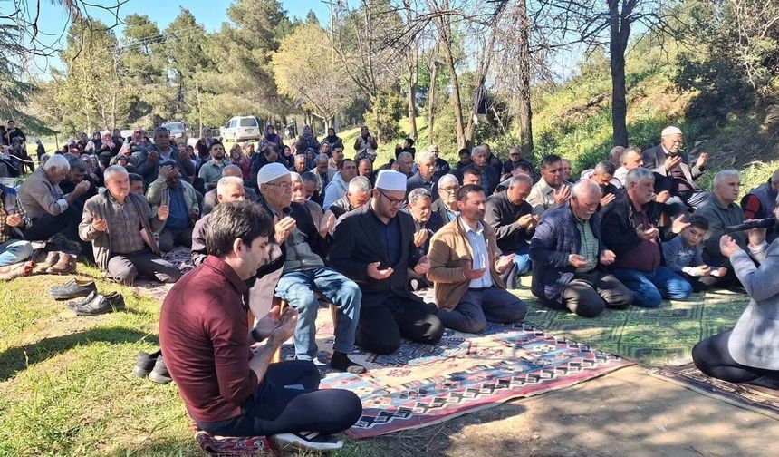 Yağmurun ardından şükür duası