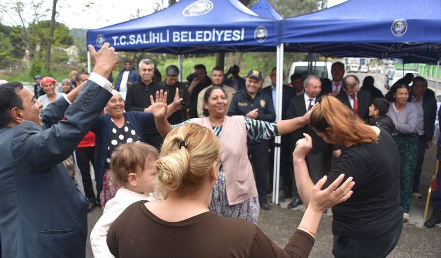 Salihli’de Dünya Romanlar Günü coşkuyla kutlandı