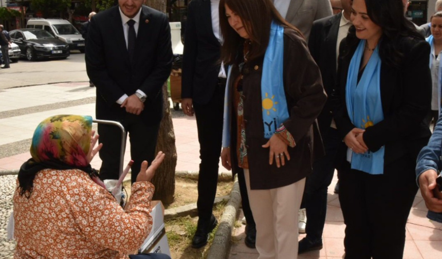 Sunat Manisa’da esnaf ve emeklilerin sorunlarını dinledi