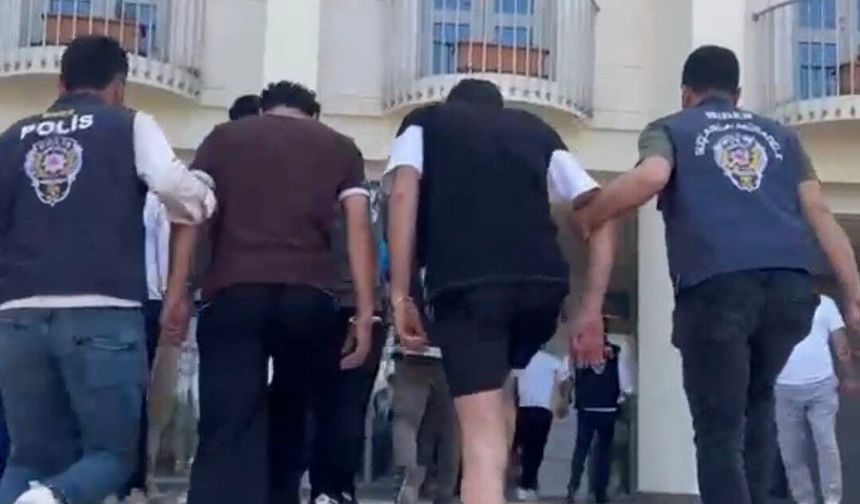 Çocuk istismarı görüntüleri satın aldığı iddiasıyla 2 şüpheli tutuklandı