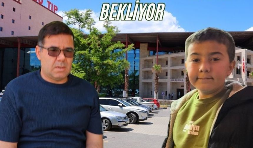 Okul saldırısında ağır yaralanan Mustafa'nın babası, "Elinden tutup eve götürmeyi düşünüyoruz"