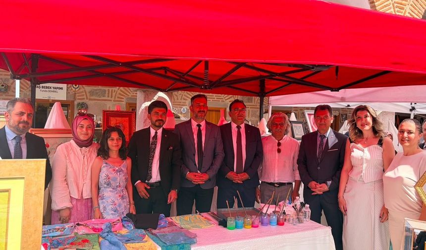El emeği ürünler büyük beğeni topladı