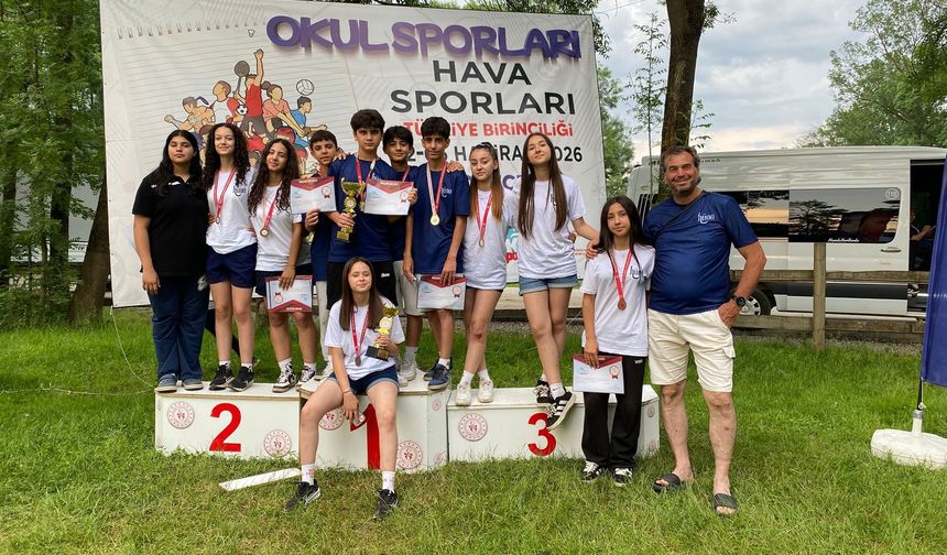 Hava sporlarında Manisa rüzgarı esti