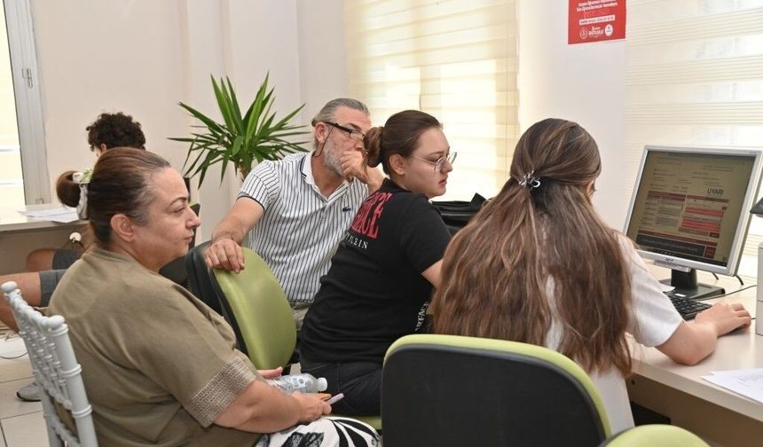 Manisa BŞB'den LGS adaylarına ücretsiz tercih desteği