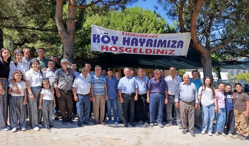 Asırlık gelenek Dutluca'da binlerce kişiyi aynı sofrada buluşturdu