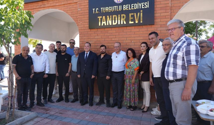 Turgutlu'da mahalle kültürünü yaşatacak 'Tandır Evi' hizmete açıldı