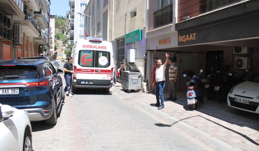 3 gündür haber alınamayan yaşlı adam evide ölü bulundu