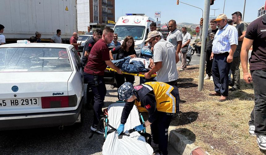 Otomobil ile tır kavşakta çarpıştı: 1 yaralı