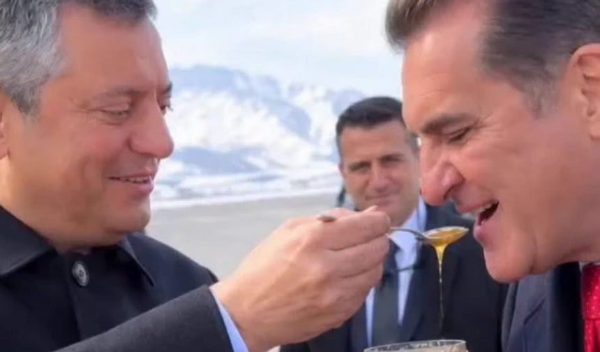 Özgür Özel'den Mustafa Sarıgül açıklaması