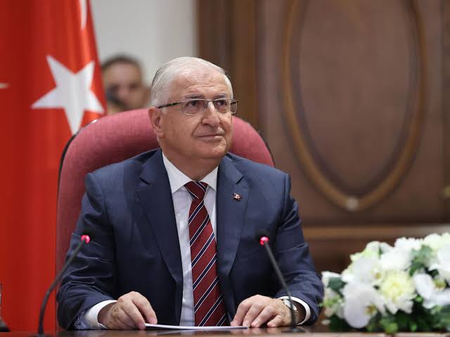 G6S K X Jy Xs A A K Yw7