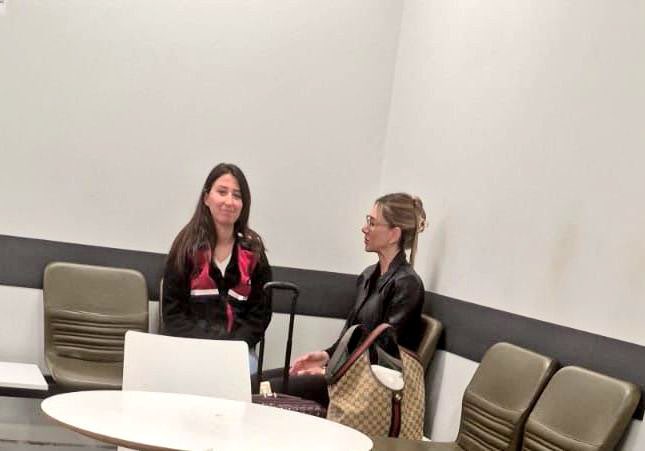 G9Bpfn U Xg A A S Zn C