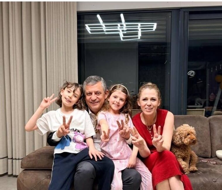 682460096 3898296237018895 3109886830165620780 N