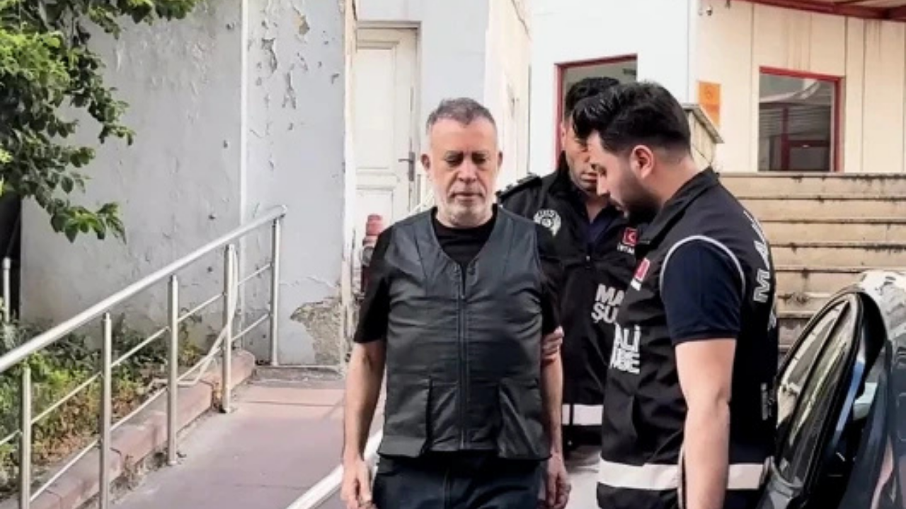 Gozaltina Alinan Haluk Levent Adliyeye Sevk Edildi Wszl