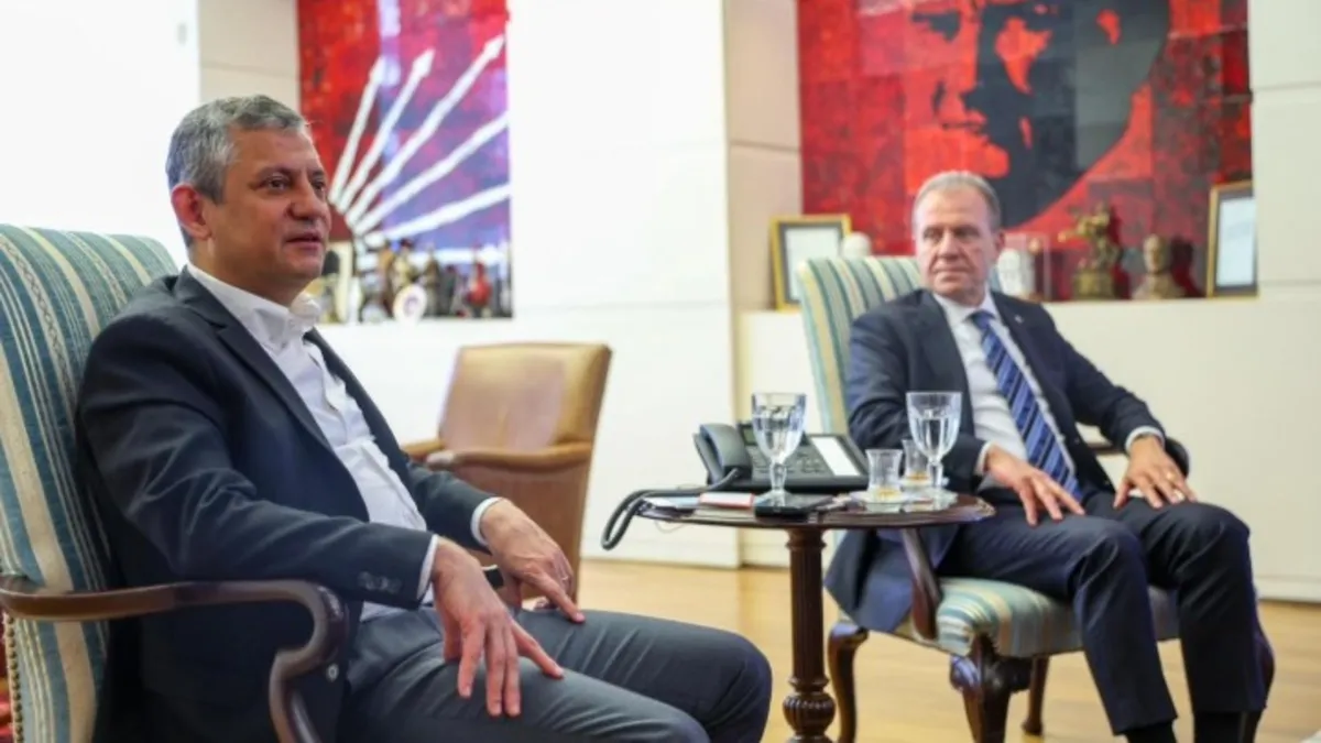 1200X675 Chpli Vahap Secerin Kardesinden Ozgur Ozelin Kasasina 250 Bin Tl 1785577843859