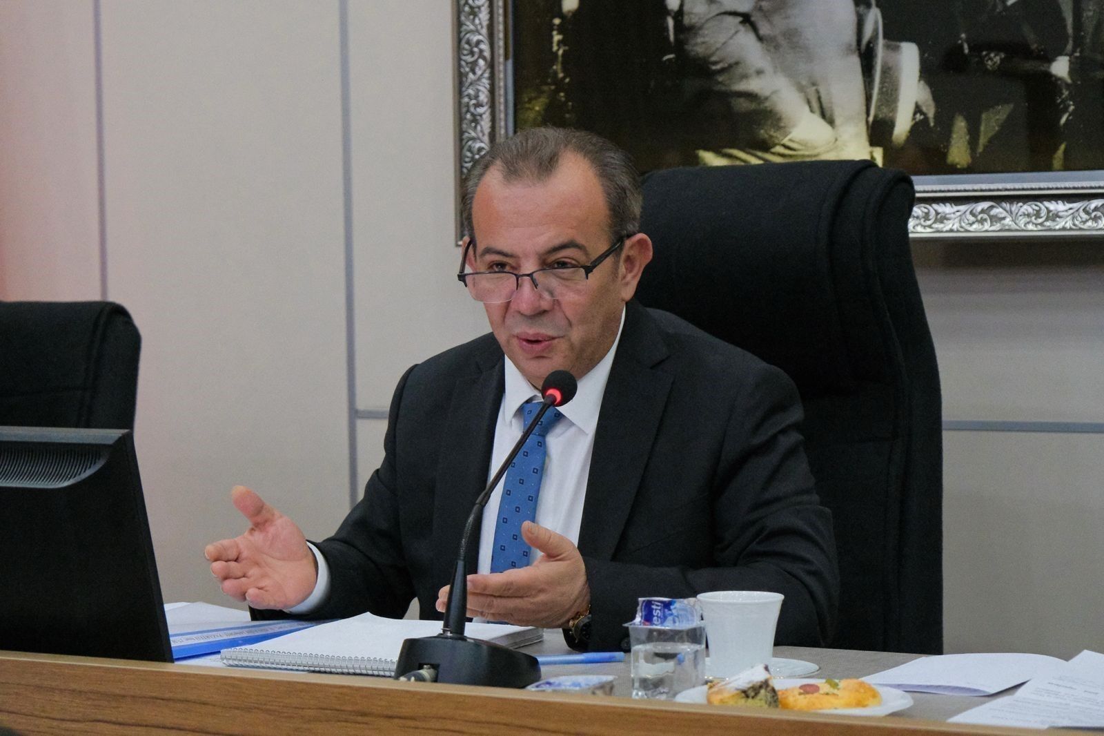 Tanju Özcan'a cinsel saldırı davasında beraat