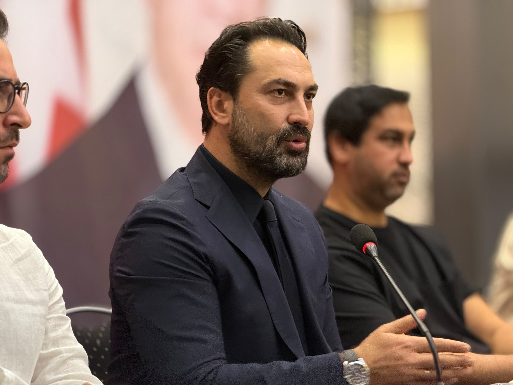 Arınç’tan Muradiye’deki altyapı çalışmaları için sahada denetim çağrısı